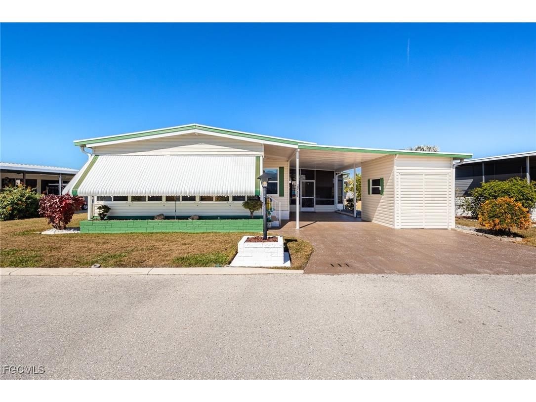 111 Snead Drive North Fort Myers FL 33903 2026006586 image2