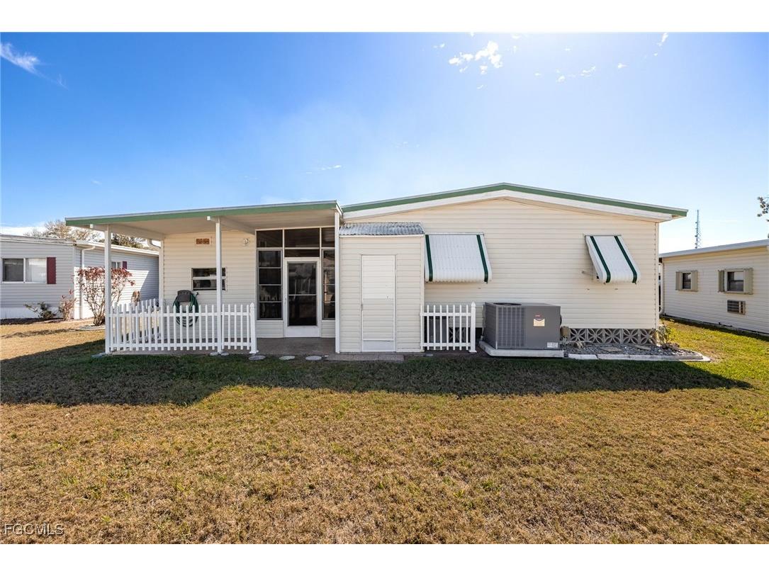 111 Snead Drive North Fort Myers FL 33903 2026006586 image35