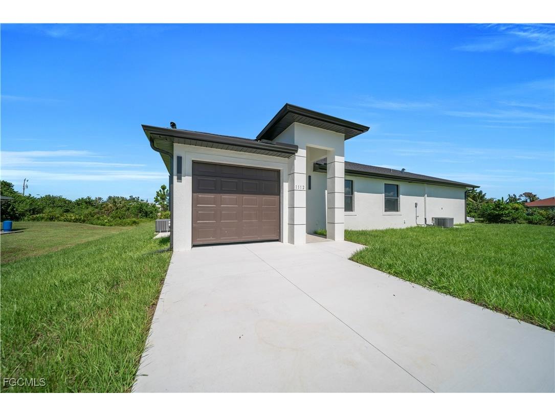 1110-1112 Eisenhower Boulevard Lehigh Acres FL 33974 2025009473 image10