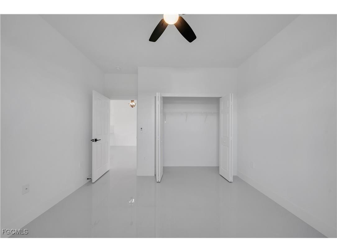 1110-1112 Eisenhower Boulevard Lehigh Acres FL 33974 2025009473 image25