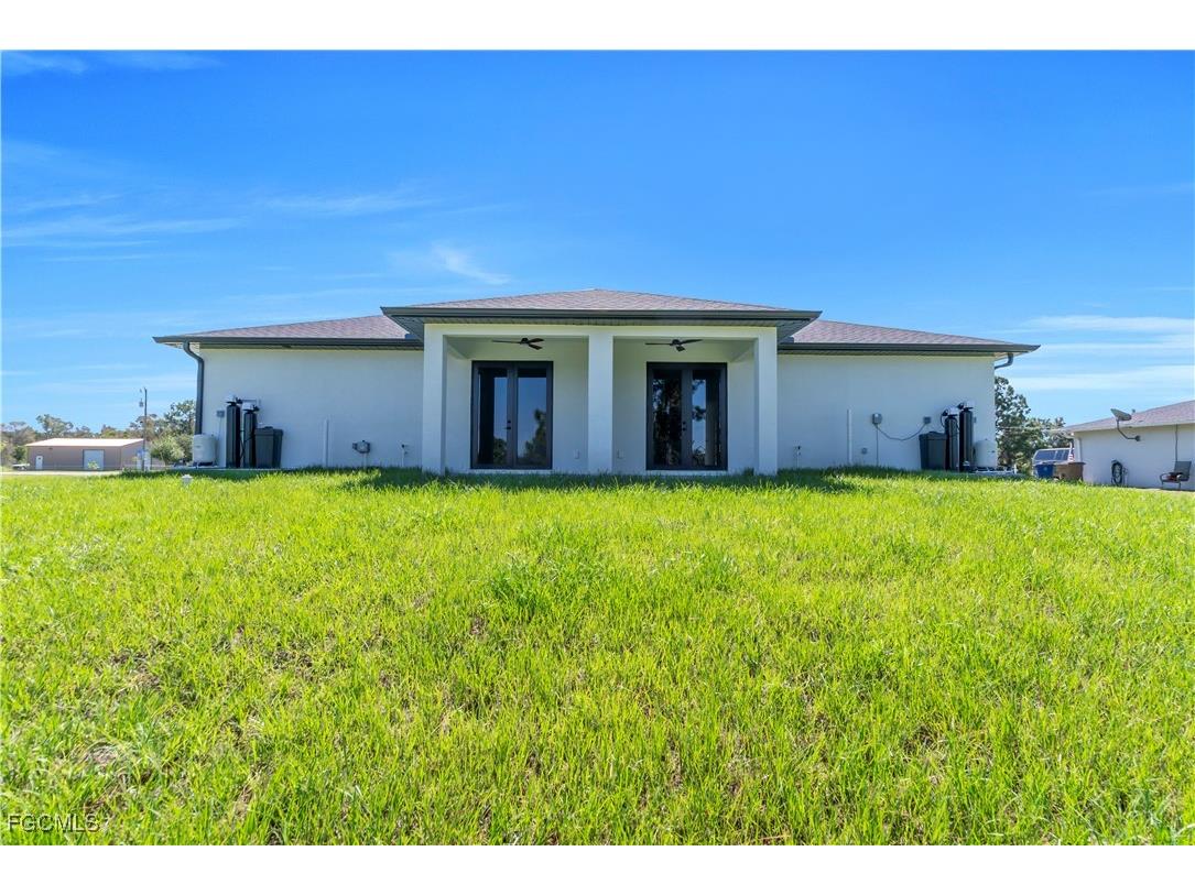 1110-1112 Eisenhower Boulevard Lehigh Acres FL 33974 2026003559 image43