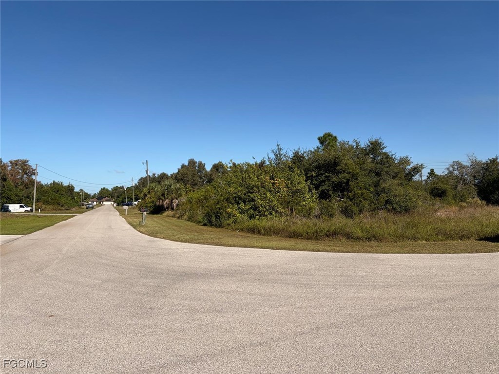 1110 Chapel Avenue Lehigh Acres FL 33971 2025023917 image4