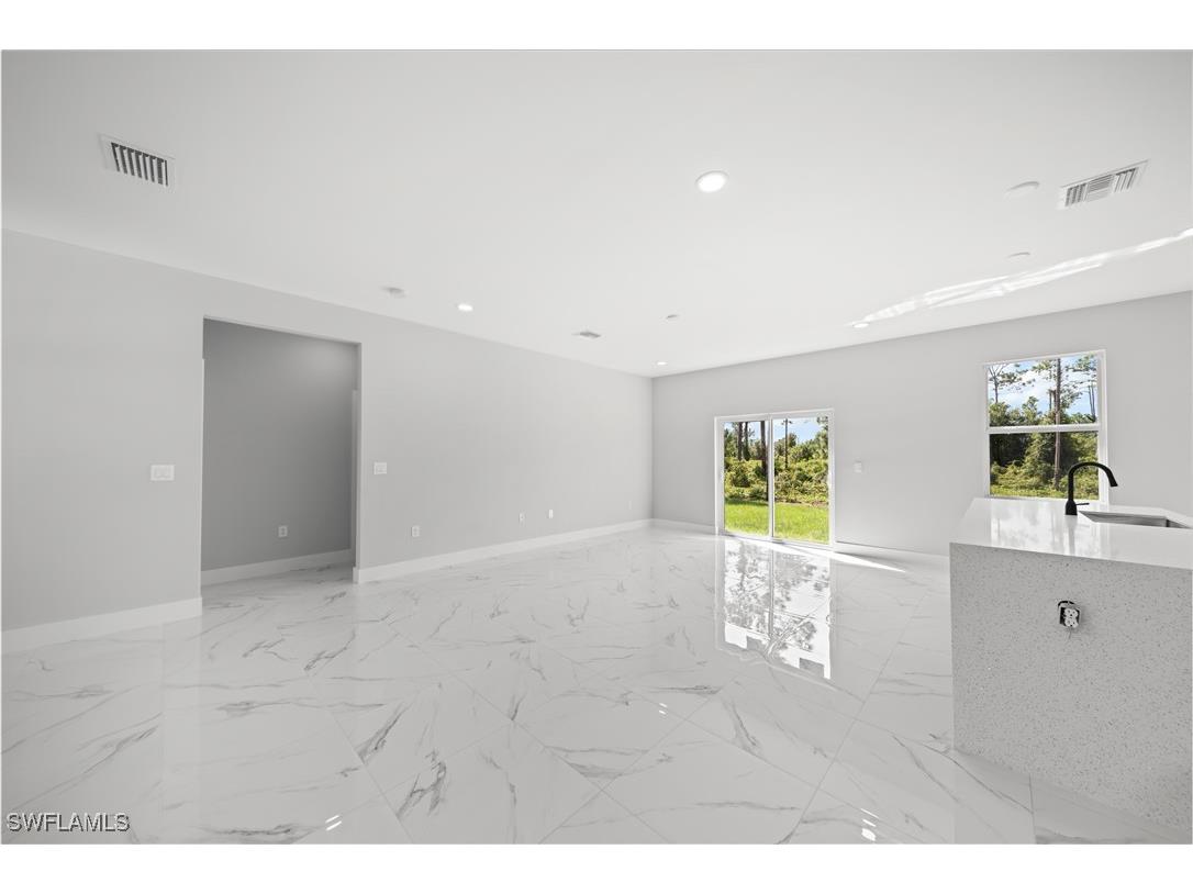 1110 Garibaldi Street E Lehigh Acres FL 33974 225069504 image12