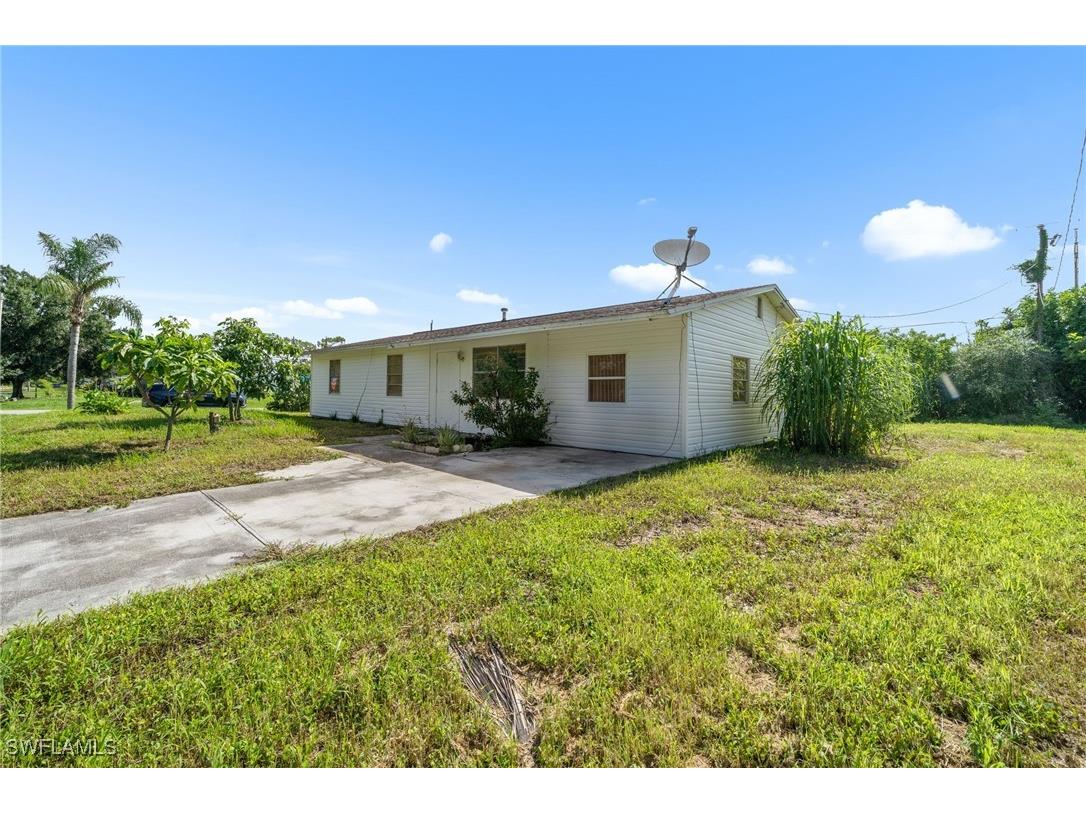 1110 Gerald Avenue Lehigh Acres FL 33936 225062056 image3