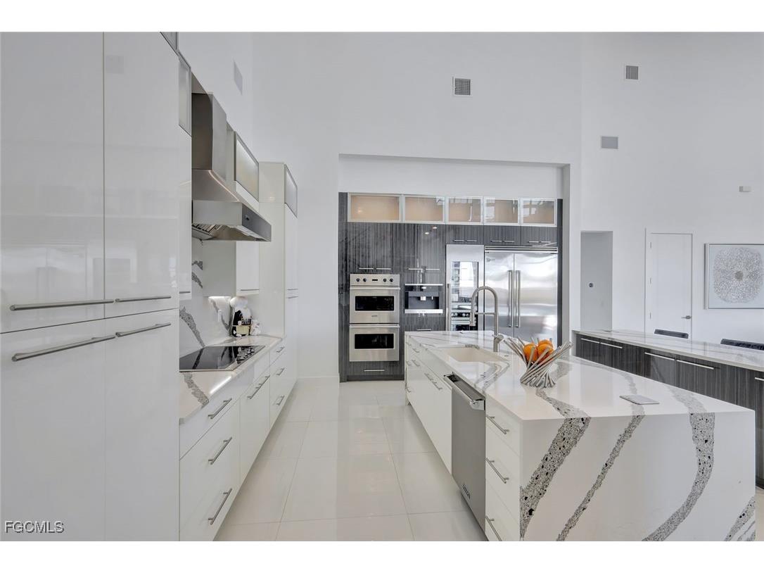 1110 Lenox Court Cape Coral FL 33904 2025018860 image10