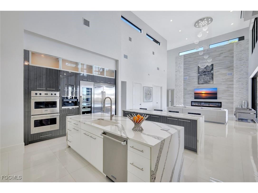 1110 Lenox Court Cape Coral FL 33904 2025018860 image11