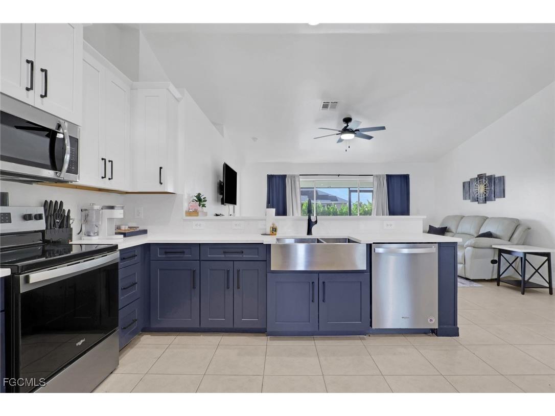 1110 NE 6th Place Cape Coral FL 33909 2026003907 image12