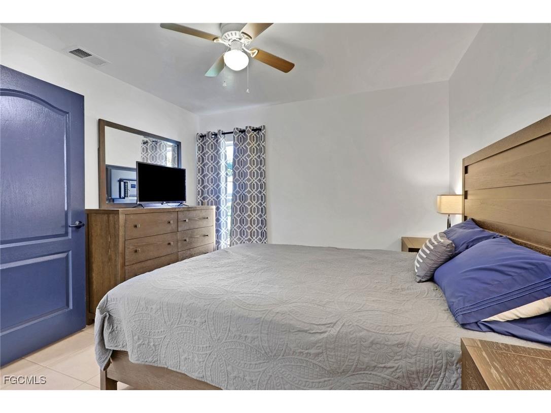 1110 NE 6th Place Cape Coral FL 33909 2026003907 image29
