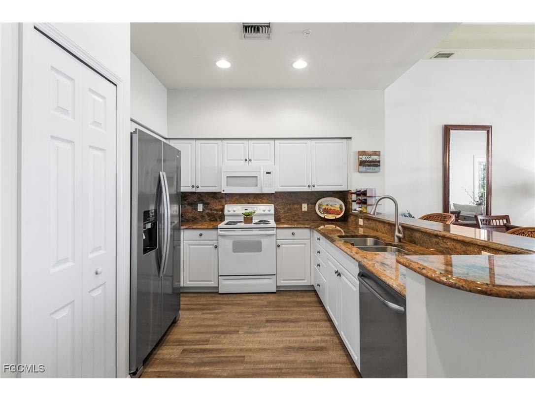 11100 Harbour Yacht Court #44D Fort Myers FL 33908 2025017013 image11