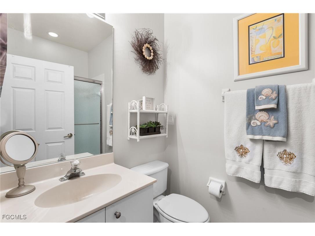 11100 Harbour Yacht Court #44D Fort Myers FL 33908 2025017013 image26