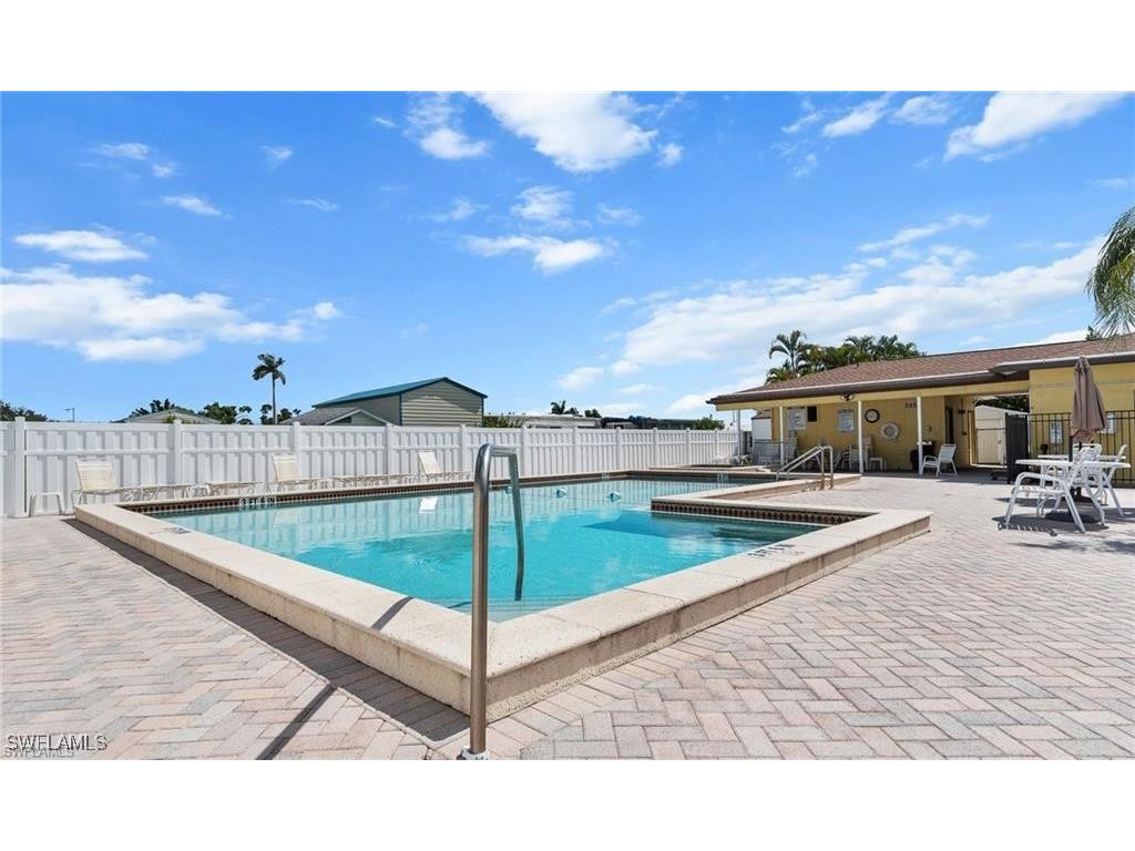 11102 Stardust Drive Fort Myers FL 33908 225035348 image20