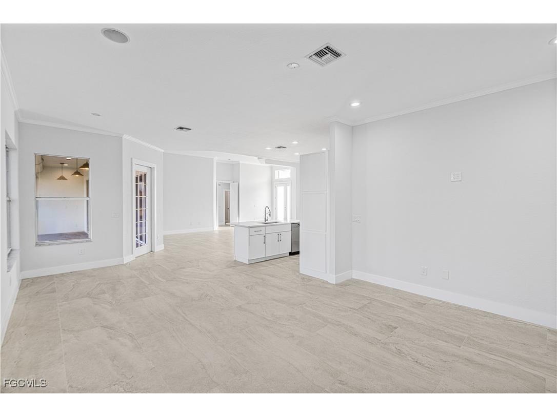 11105 Sea Tropic Lane Fort Myers FL 33908 2025023355 image20
