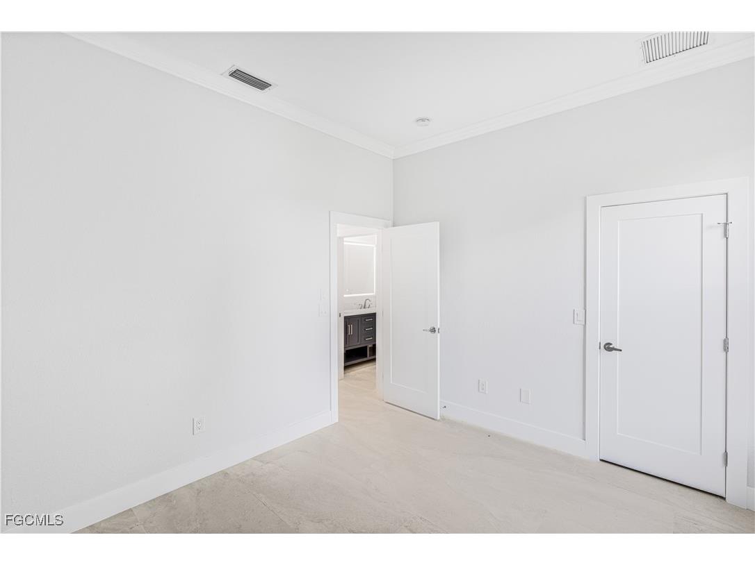 11105 Sea Tropic Lane Fort Myers FL 33908 2025023355 image22