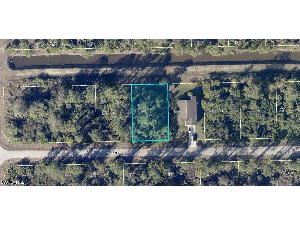 1111 Artic Street E Lehigh Acres FL 33974 226025516 image1