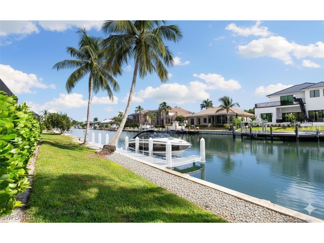 1111 Abbeville Court Marco Island FL 34145 225077410 image25