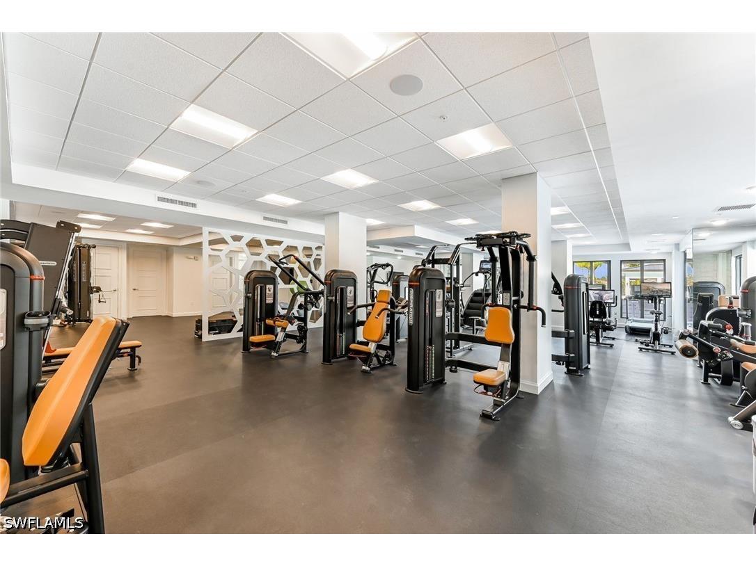 1111 Central #417A Naples FL 34102 226015550 image19