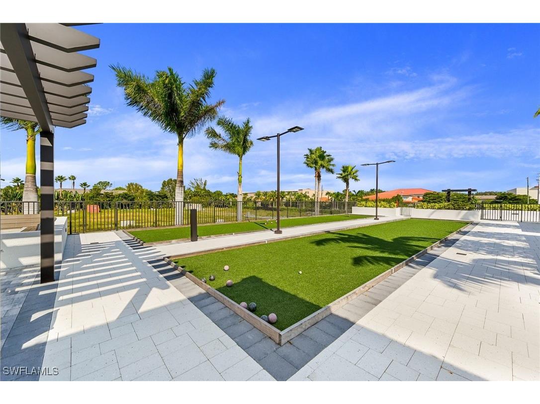 1111 Central #417S Naples FL 34102 225065848 image24