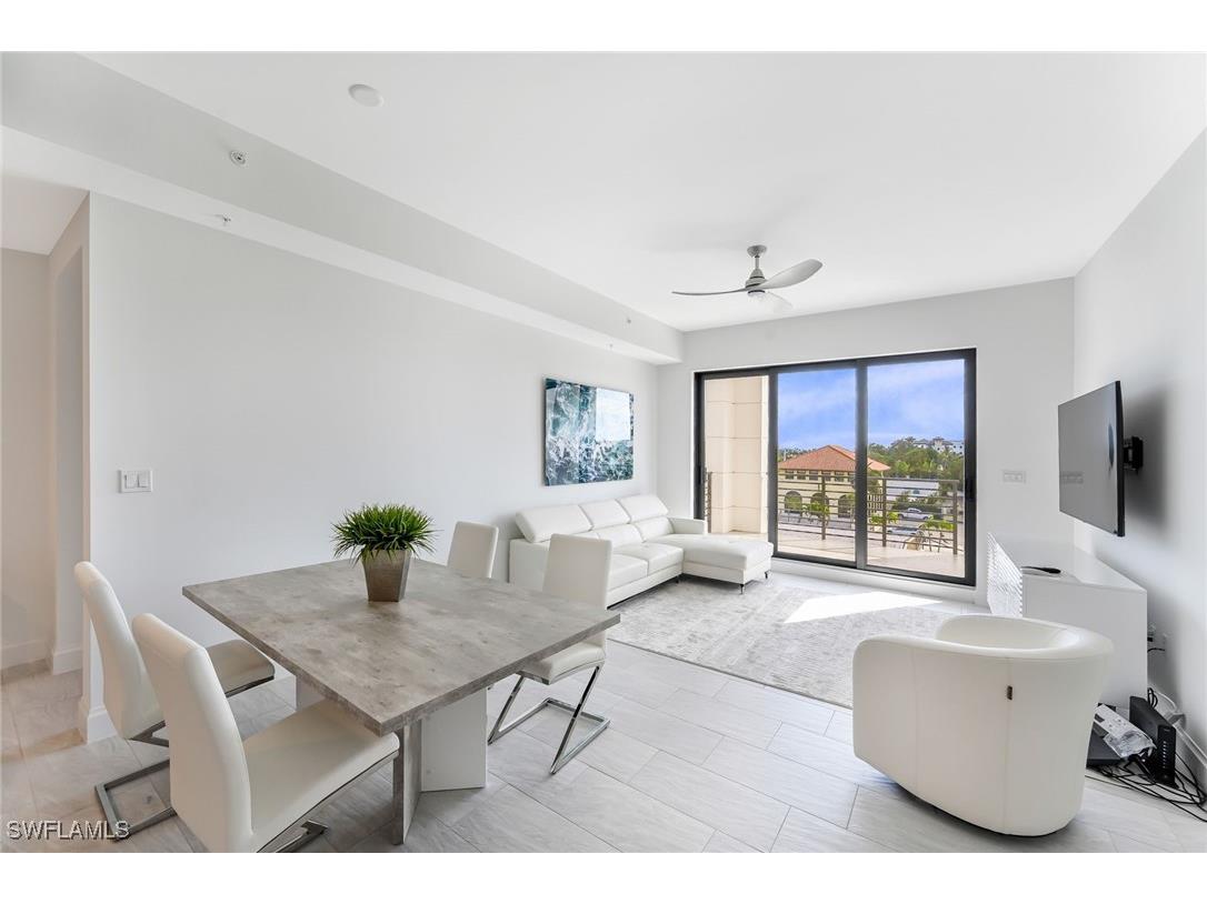 1111 Central #417S Naples FL 34102 225065848 image5