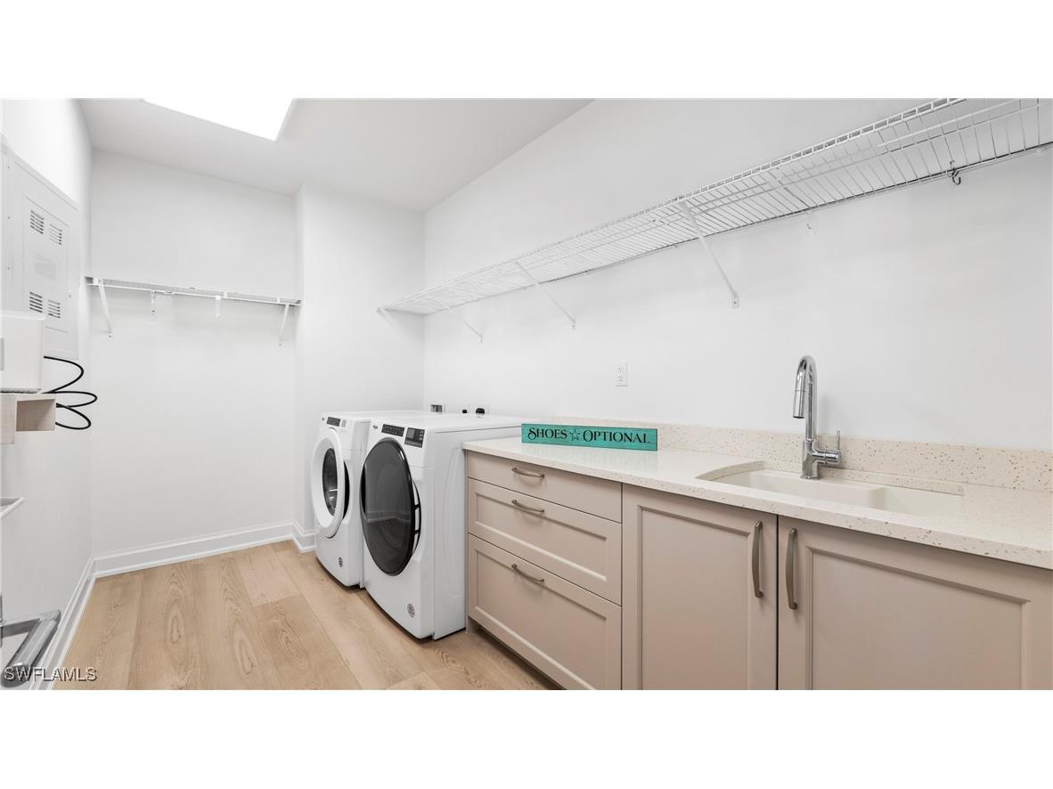 1111 Central Avenue #207 Naples FL 34102 226000800 image10