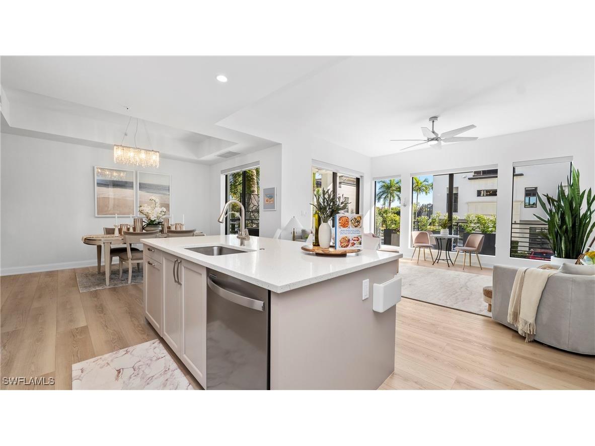 1111 Central Avenue #207 Naples FL 34102 226000800 image13