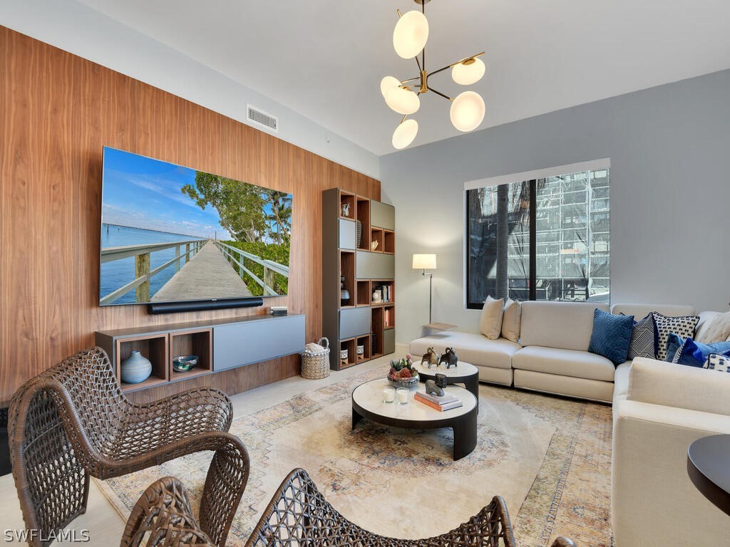 1111 Central Avenue #216 Naples FL 34102 226009578 image5