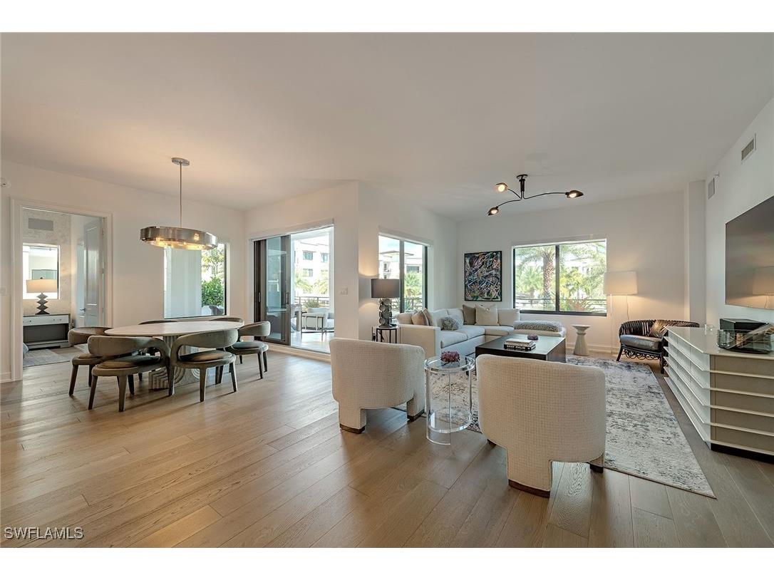 1111 Central Avenue #310 Naples FL 34135 225076555 image1