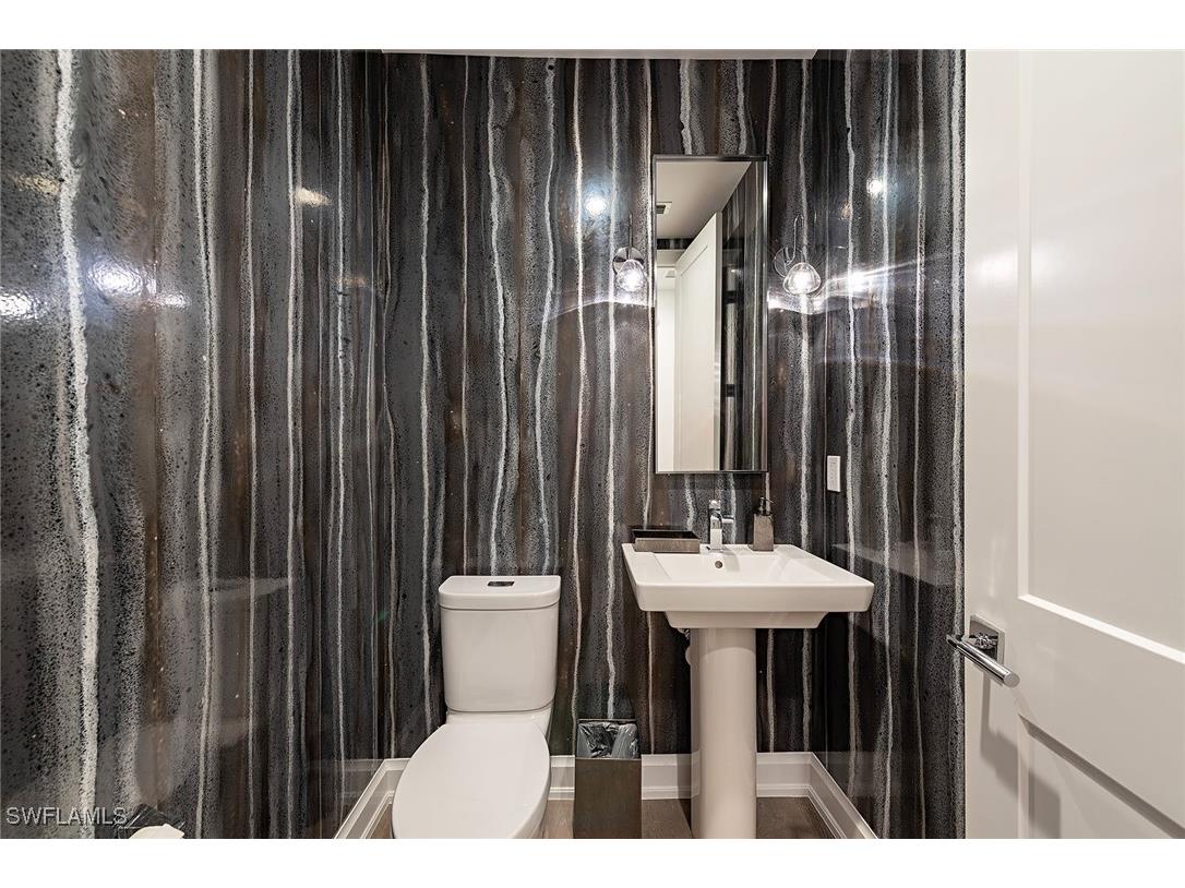 1111 Central Avenue #310 Naples FL 34135 225076555 image10