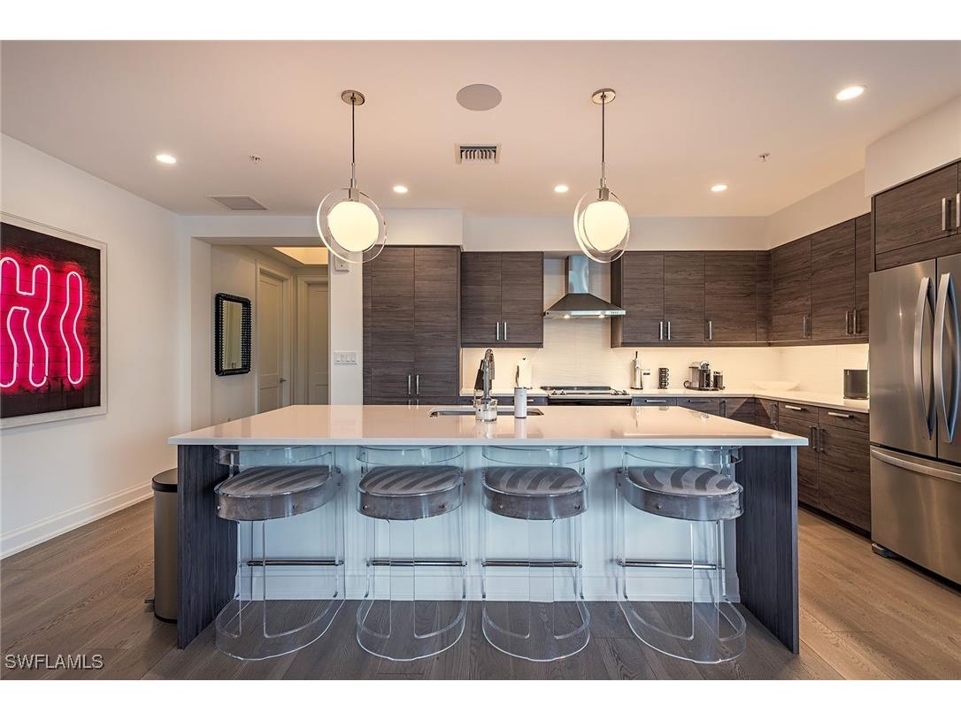 1111 Central Avenue #310 Naples FL 34135 225076555 image3