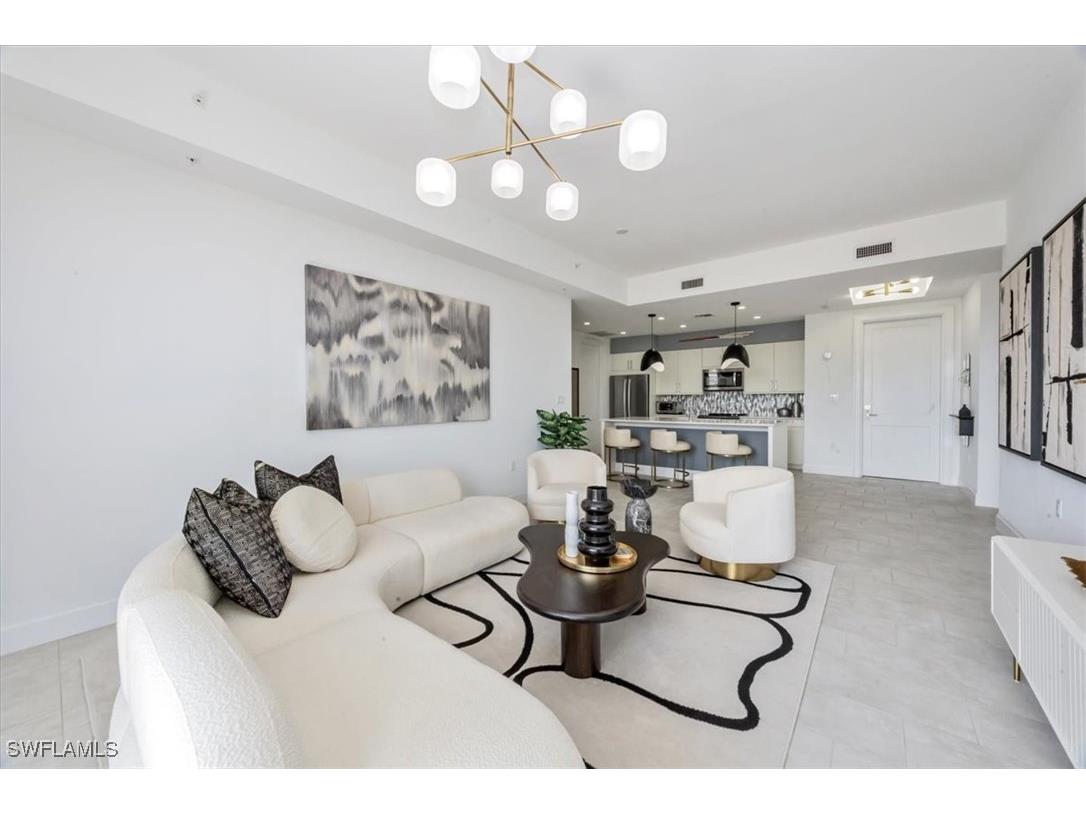 1111 Central Avenue #401 Naples FL 34102 225083501 image6
