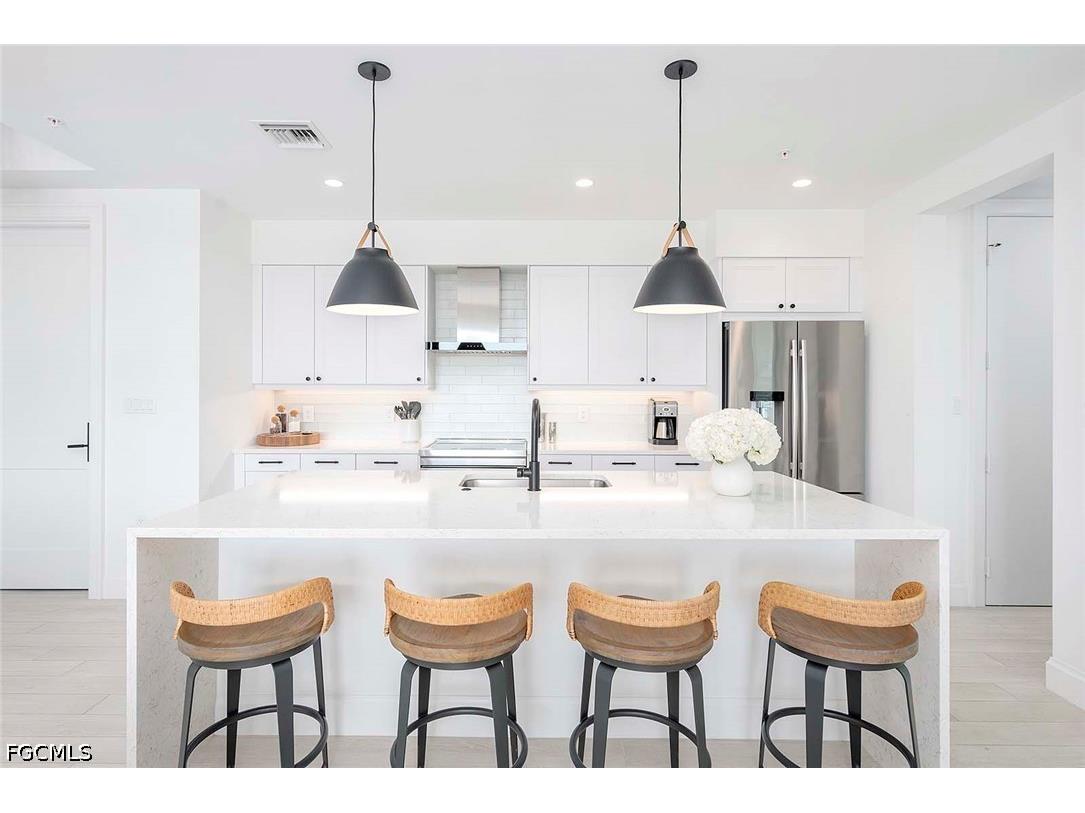 1111 Central Avenue #403 Naples FL 34102 2026021766 image2