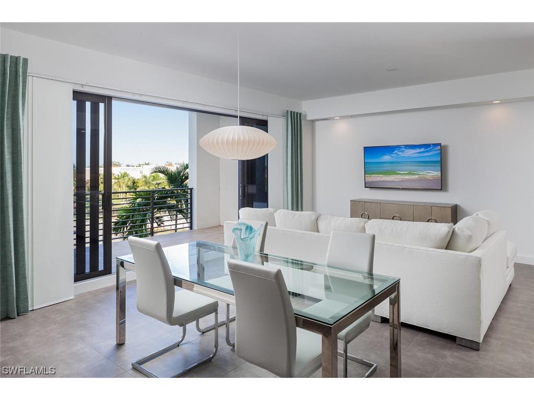 1111 Central Avenue #412 Naples FL 34102 223053632 image2