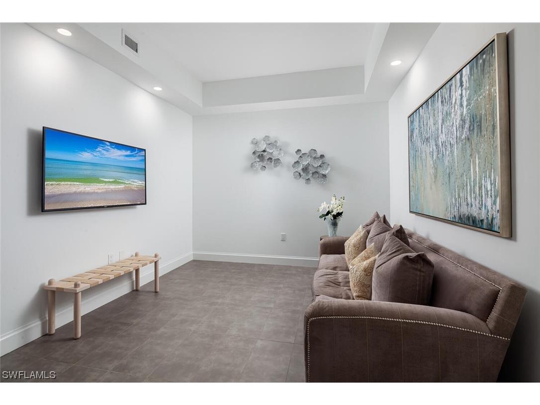 1111 Central Avenue #412 Naples FL 34102 223053632 image8