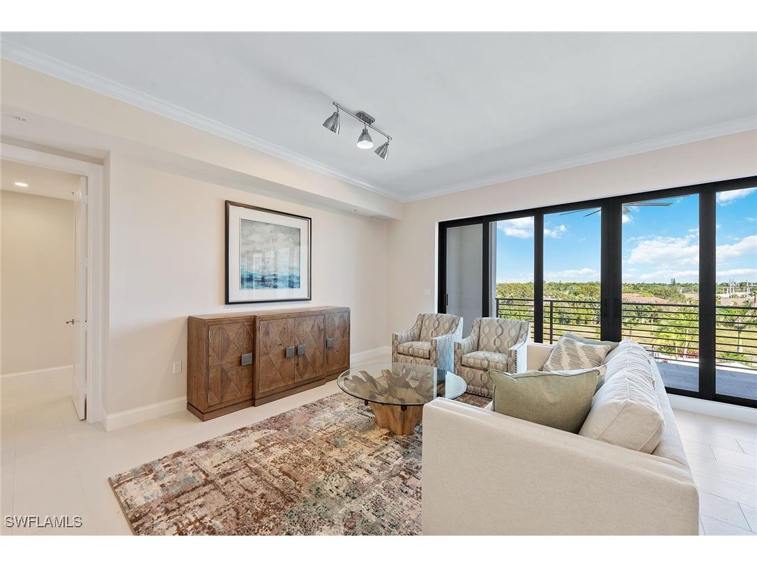 1111 Central Avenue #506 Naples FL 34102 225030996 image2