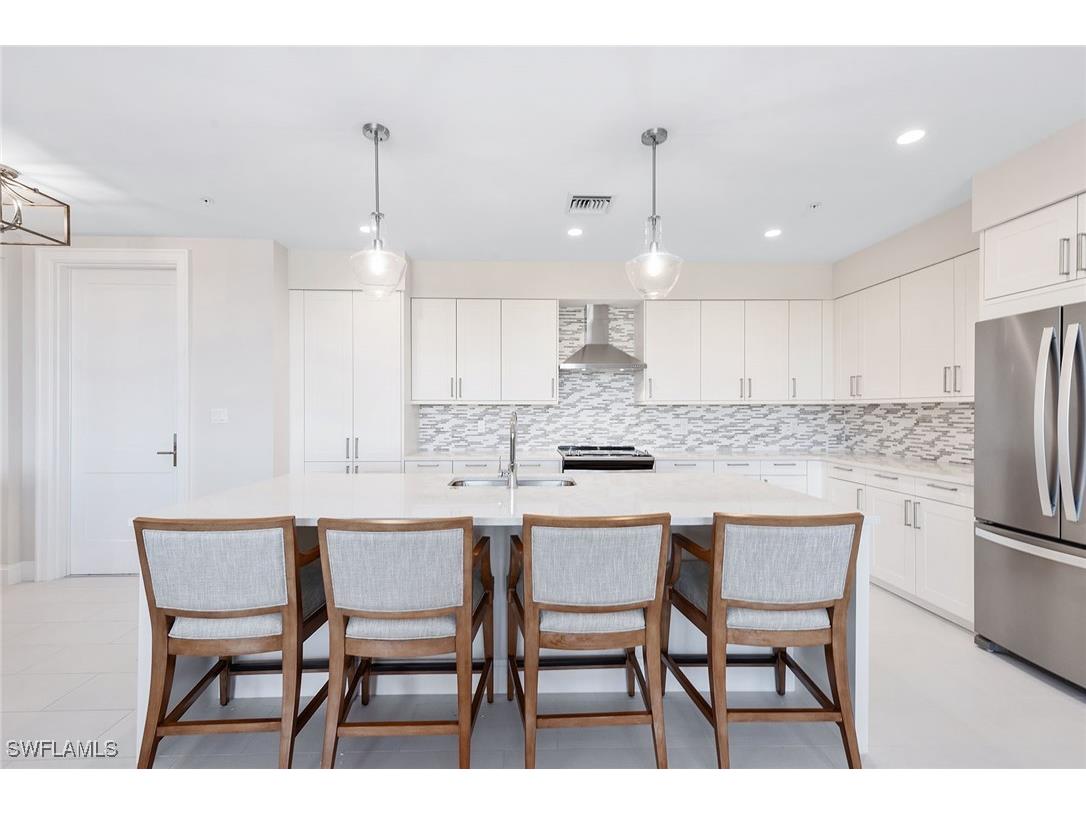 1111 Central Avenue #506 Naples FL 34102 225030996 image6