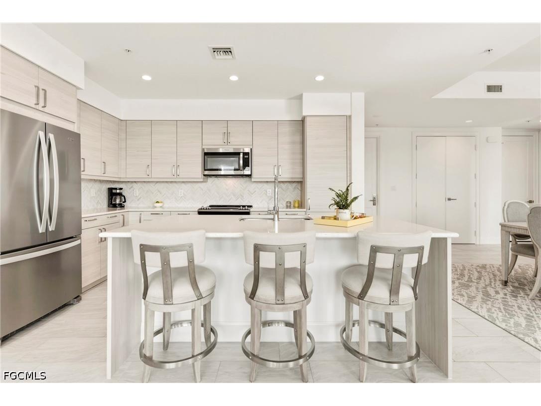 1111 Central Avenue #507 Naples FL 34102 2026014060 image2
