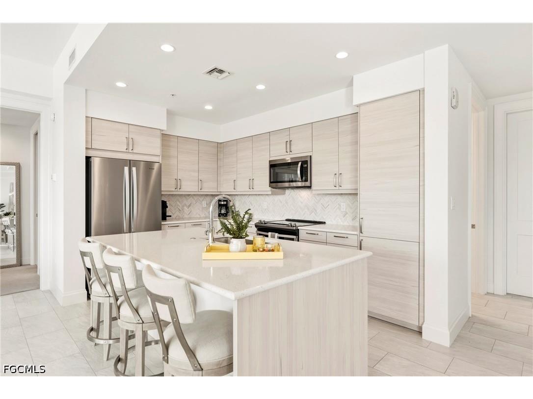 1111 Central Avenue #507 Naples FL 34102 2026014060 image3