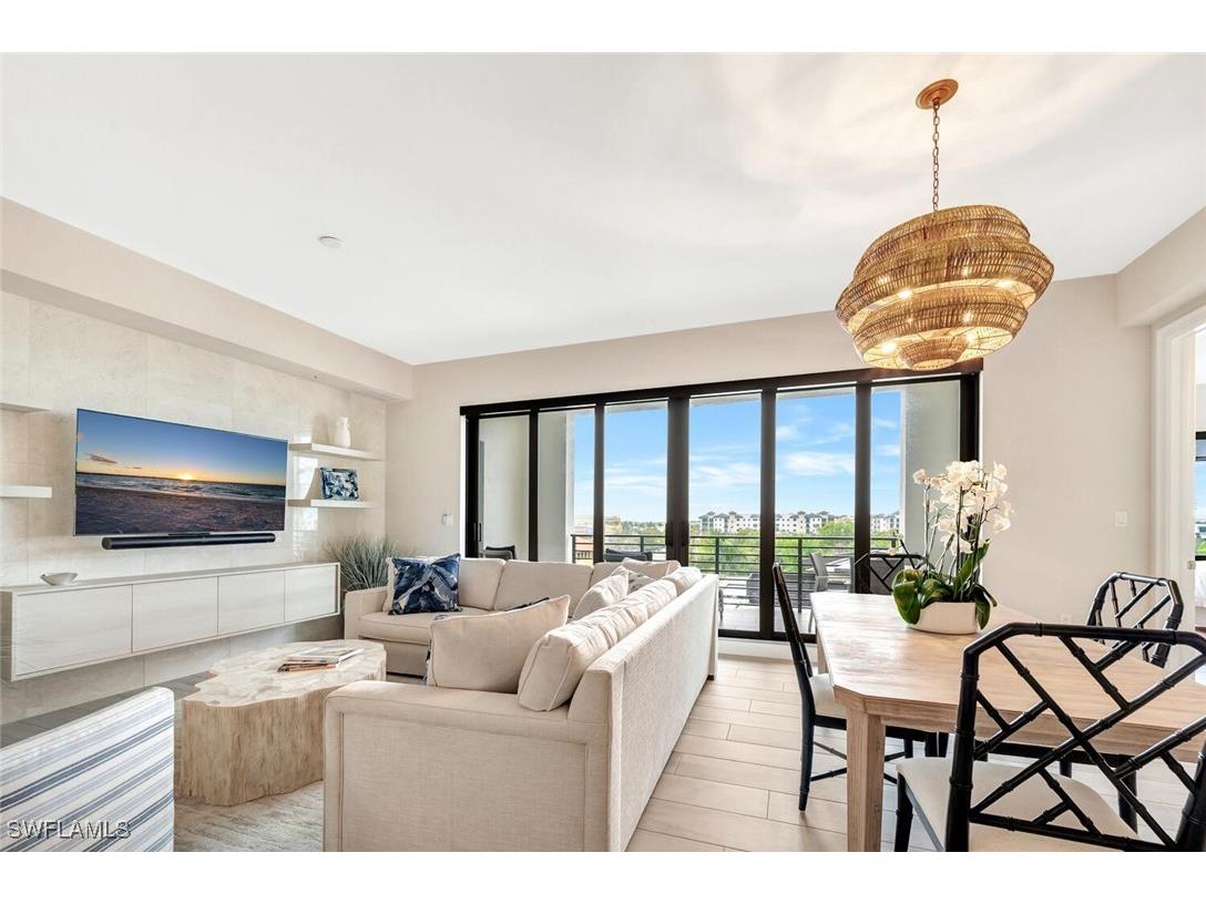 1111 Central Avenue #511 Naples FL 34102 226001725 image7