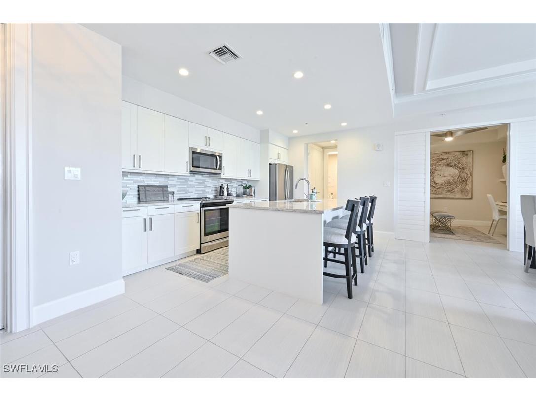 1111 Central Avenue #303 Naples FL 34102 225061538 image12
