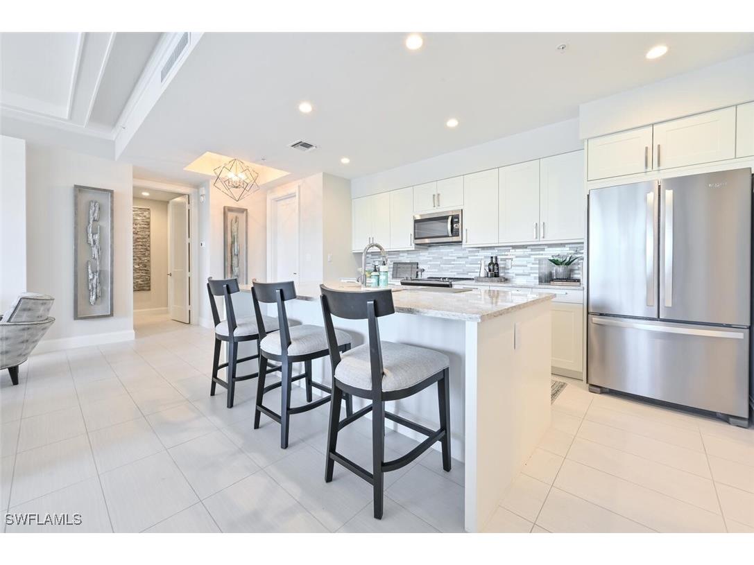 1111 Central Avenue #303 Naples FL 34102 225061538 image13