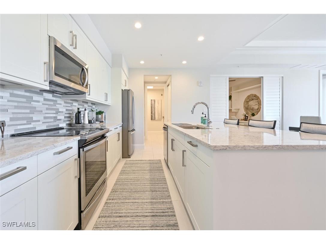 1111 Central Avenue #303 Naples FL 34102 225061538 image14