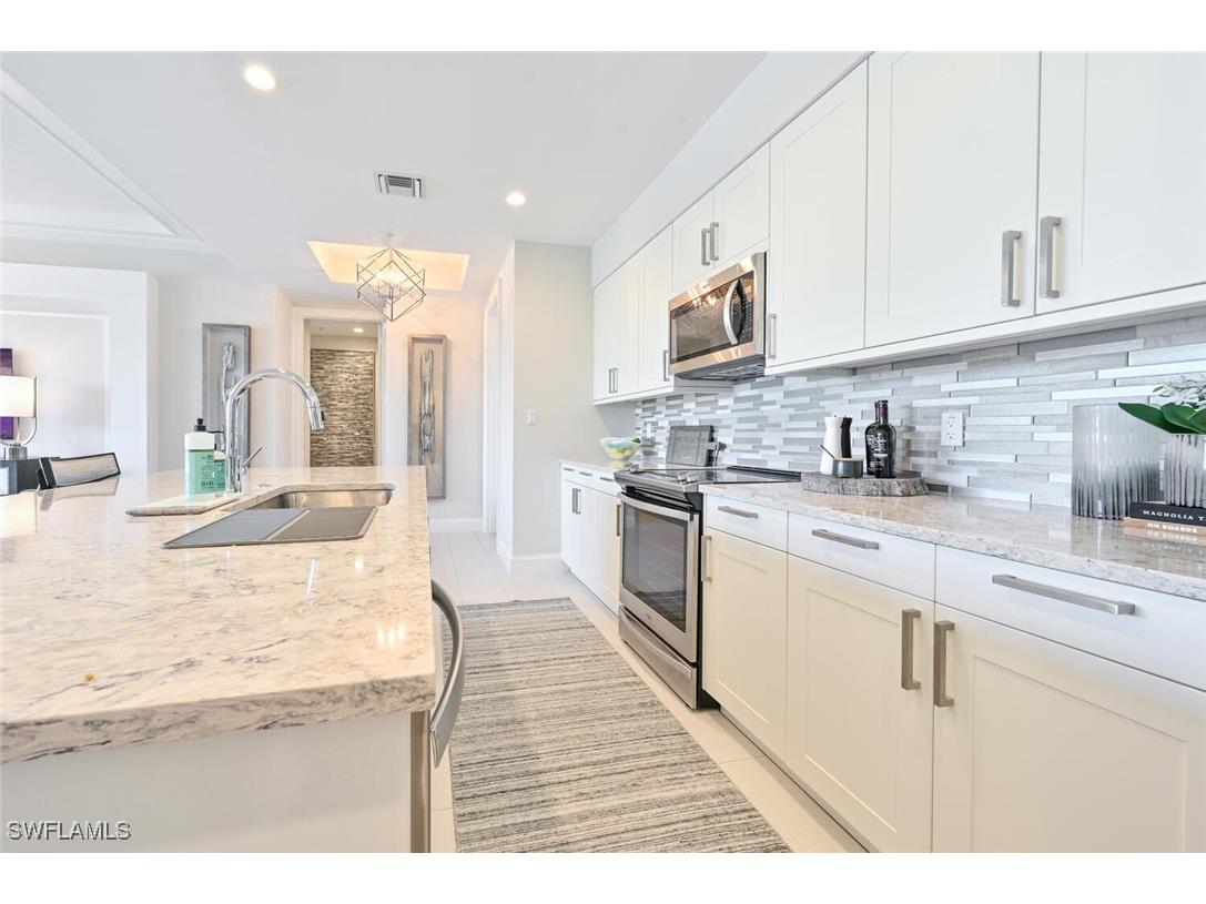 1111 Central Avenue #303 Naples FL 34102 225061538 image15