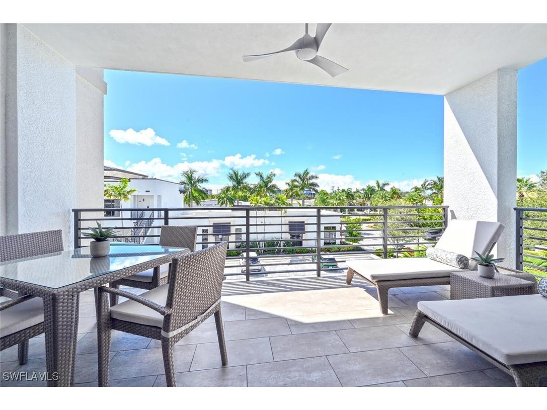 1111 Central Avenue #303 Naples FL 34102 225061538 image26