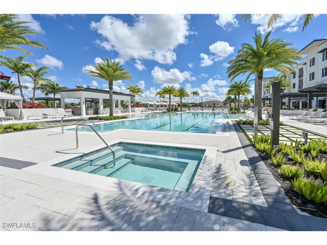 1111 Central Avenue #303 Naples FL 34102 225061538 image32