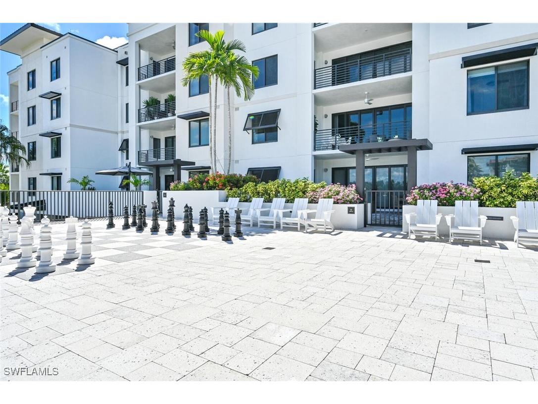 1111 Central Avenue #303 Naples FL 34102 225061538 image36
