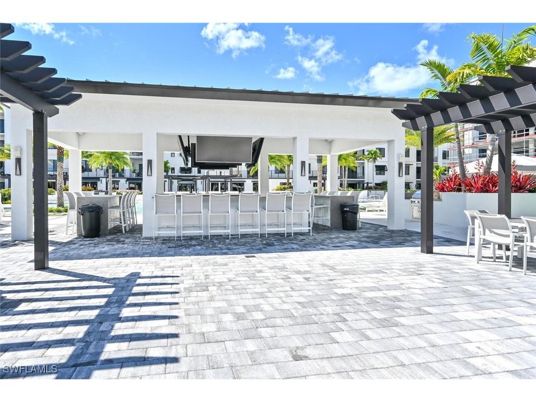 1111 Central Avenue #303 Naples FL 34102 225061538 image38
