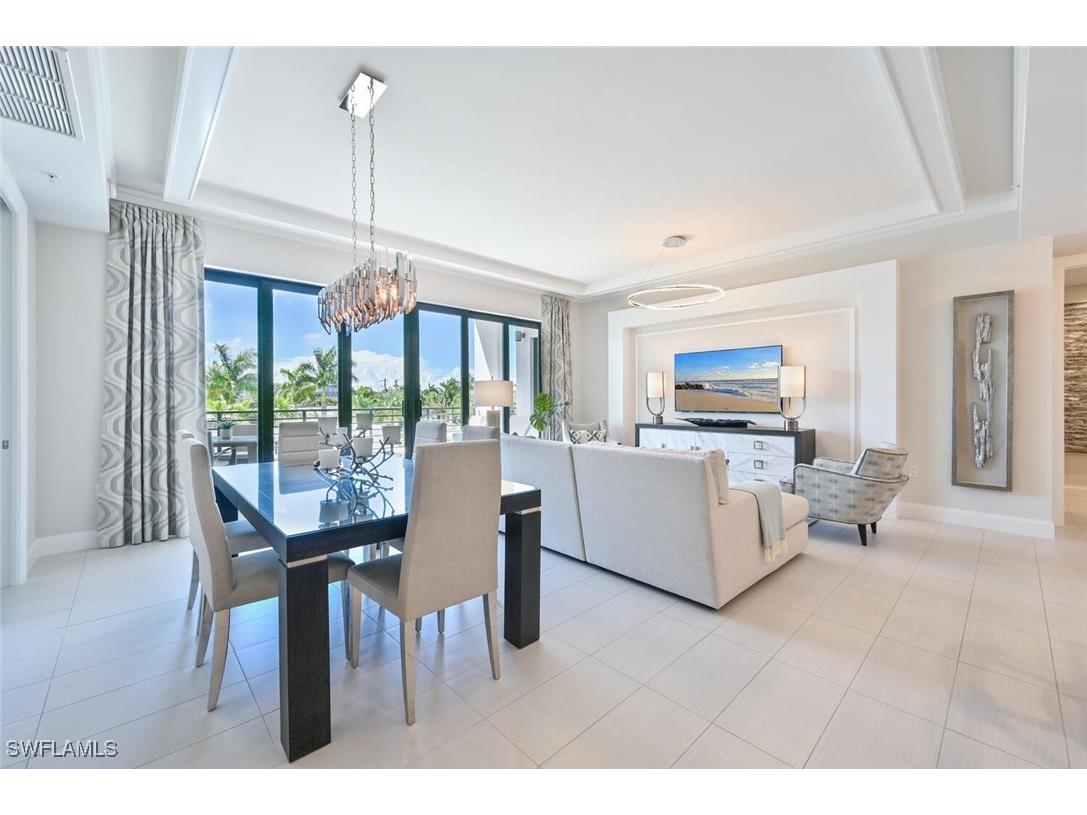 1111 Central Avenue #303 Naples FL 34102 225061538 image6