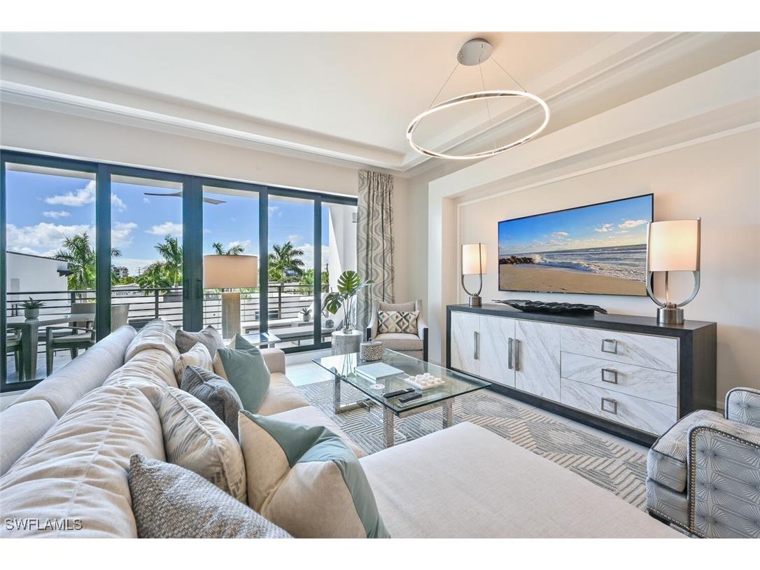 1111 Central Avenue #303 Naples FL 34102 225061538 image7