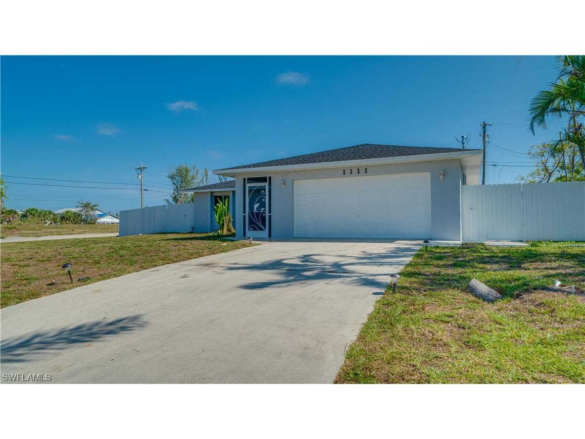 1111 SW 32nd Terrace Cape Coral FL 33914 223039015 image1