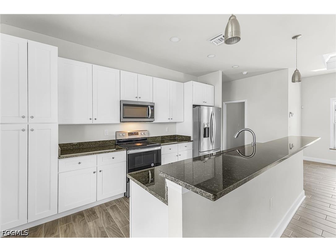 1111 SW 5th Terrace Cape Coral FL 33991 2026027079 image11