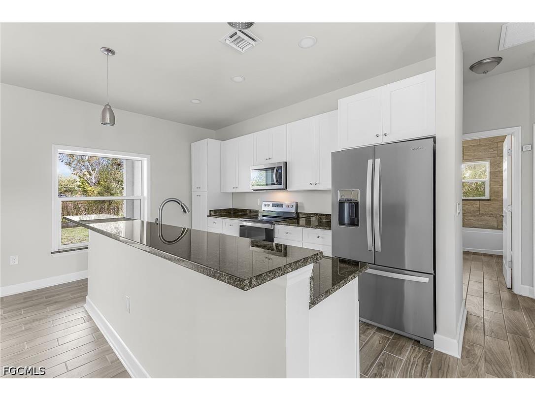 1111 SW 5th Terrace Cape Coral FL 33991 2026027079 image9